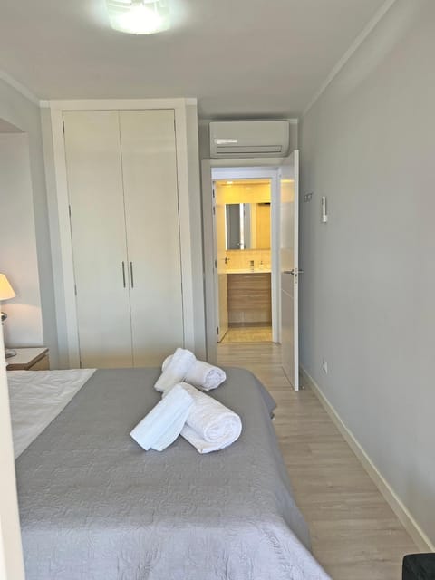 Bed, Photo of the whole room, Bedroom, towels, wardrobe