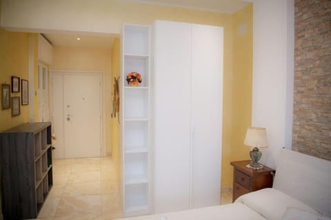 Bedroom, wardrobe