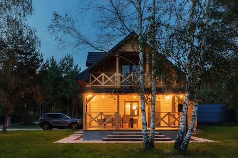 Property building, Night, Garden, Garden view, Parking