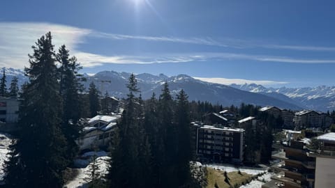 View (from property/room), Mountain view