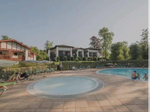 Garden, Pool view