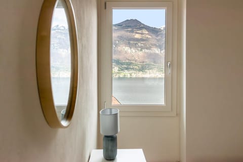 Natural landscape, Bedroom, Mountain view