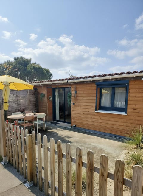 Property building, Patio