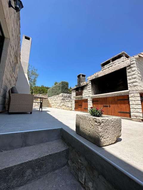 Kuća za odmor Samograd House in Dubrovnik-Neretva County