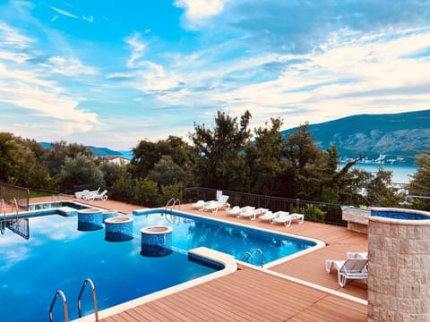 Property building, Swimming pool