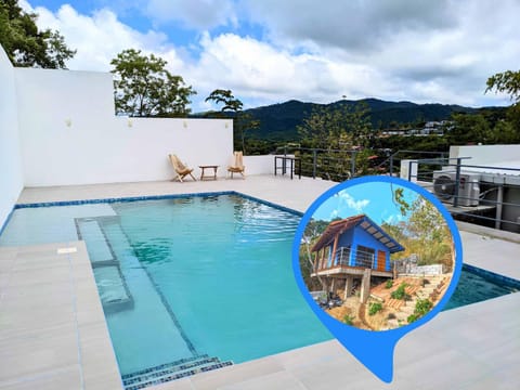 Day, Mountain view, Pool view, Swimming pool