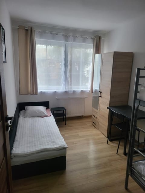 Bed, Photo of the whole room, Bedroom, hair dresser, wardrobe
