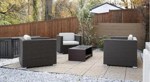 Property building, Patio
