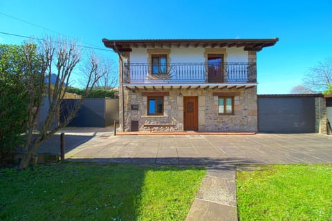 Property building, Spring, Day