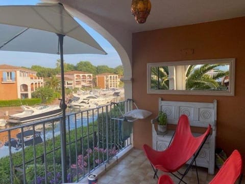 View (from property/room), Balcony/Terrace