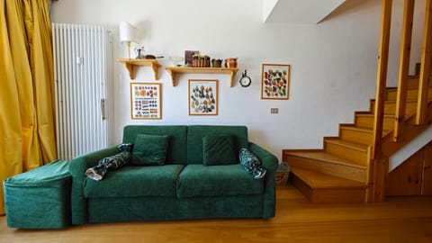 Hostdomus - Sansicario R20 Apartment in Piedmont