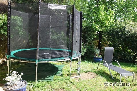 Gîte de Vieilles Roches House in Bourgogne-Franche-Comté