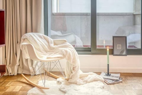 Smart and cosy 4P Apt in Antwerp with balcony Apartment in Antwerp