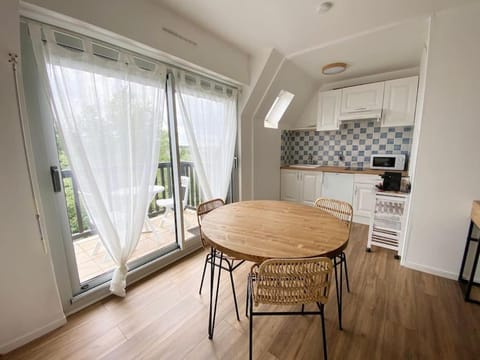 studio à deux pas de la plage et des commerces Apartment in Cabourg