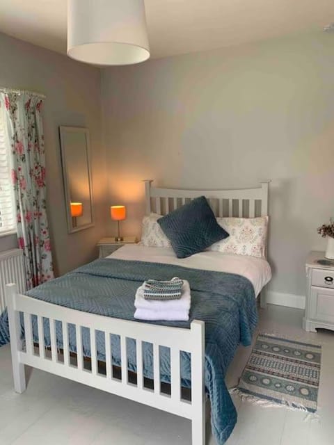 Carol's Cottage (Studio Apt) - Wild Atlantic Way Apartment in County Donegal