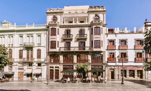 Property building, Landmark view, Breakfast