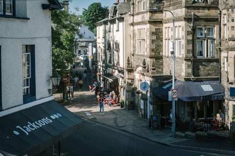 Village View - Free access to local Health Club Apartment in Bowness-on-Windermere