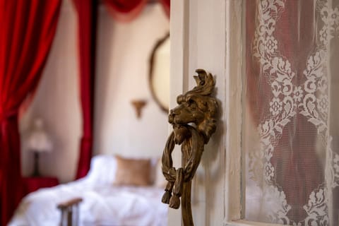 Bisbee Grand Hotel, Saloon, and Music Venue Hotel in Bisbee