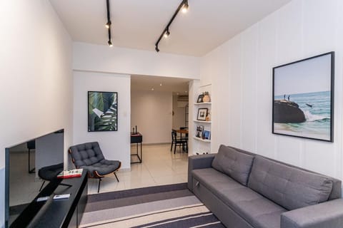 TV and multimedia, Living room, Dining area