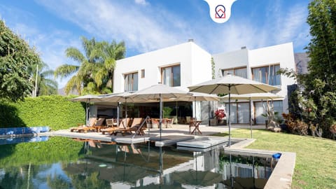 Exclusive Family House with Padel and Lake Chapala Access House in Ajijic