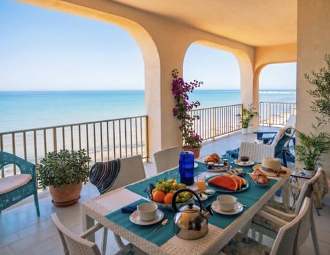 Balcony/Terrace, Breakfast