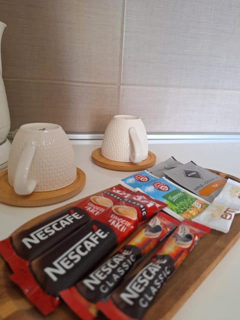 Seating area, kitchen