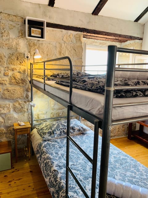 bunk bed