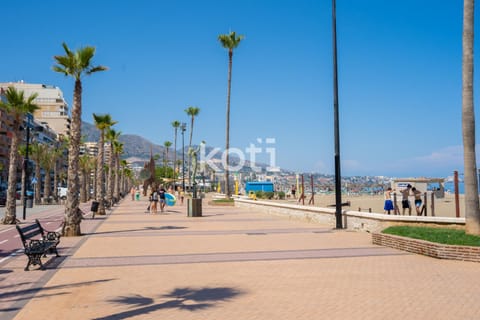 Nearby landmark, Day, People, Beach