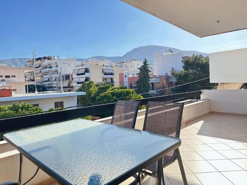View (from property/room), Balcony/Terrace, Seating area, Mountain view