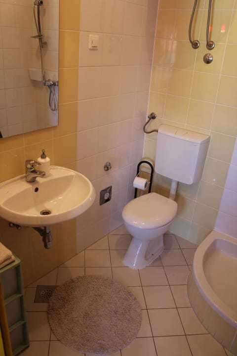 Apartments Nikolina Apartment in Šibenik-Knin County, Croatia