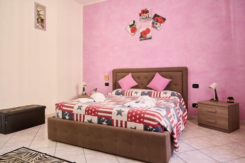 Living room, Bedroom