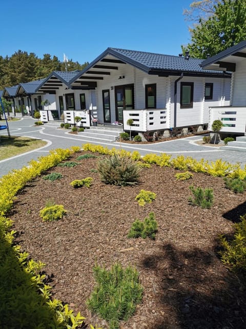 Domki Pod Szyszką 500m od morza Nature lodge in Pomeranian Voivodeship
