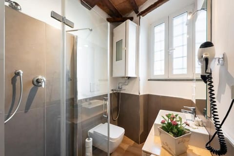 Shower, Bathroom, Bath