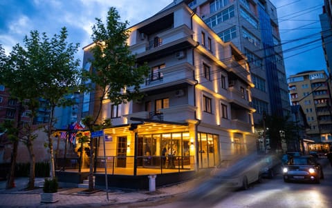 Neighbourhood, City view