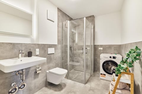 Shower, Toilet, Bathroom, washing machine