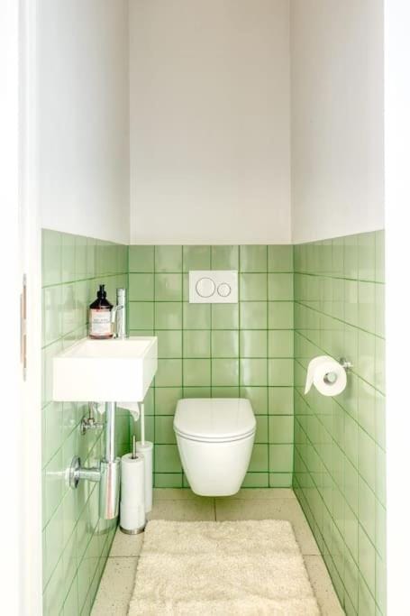 Cozy Retreat in Antwerp with balcony Apartment in Antwerp