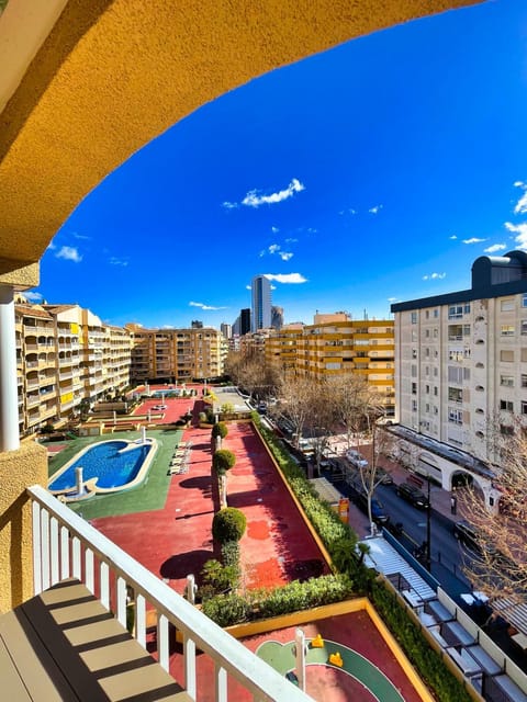 Property building, Restaurant/places to eat, Swimming pool