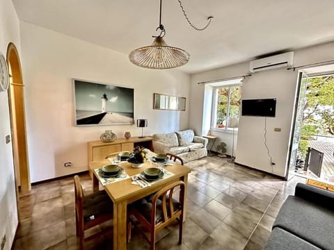 Nervi house con accesso privato Apartment in Genoa