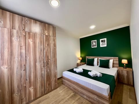 Bed, Bedroom, wardrobe