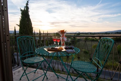 Property building, Natural landscape, View (from property/room), Mountain view