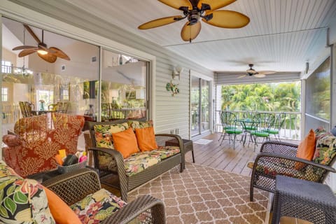 Oversized 3 Bedroom Home with Pool, Spa, Elevator House in Holmes Beach