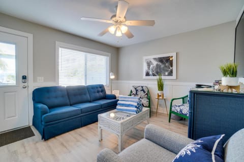 Seagrass Flats 1 located less than 75 steps to the White Sandy Beaches House in Bradenton Beach