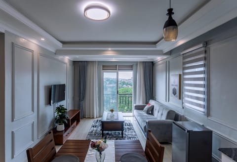 TV and multimedia, Seating area, Evening entertainment