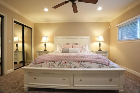 Destination #03 House in Fullerton