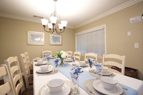 Destination #08 House in Garden Grove