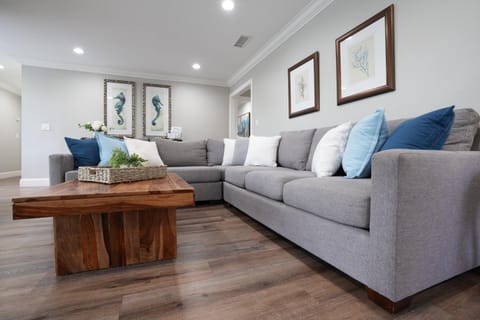 Destination #39 House in Orange