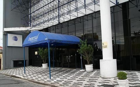 Facade/entrance, Off site