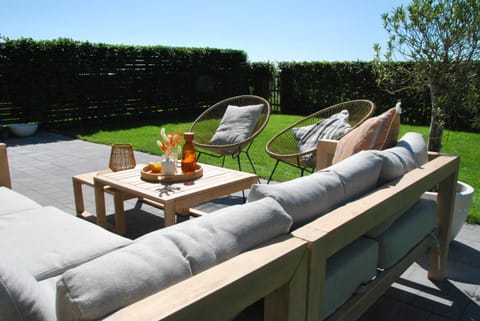 Garden, Balcony/Terrace