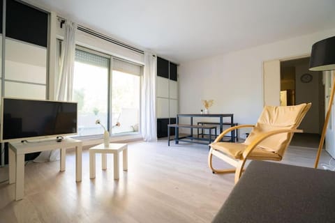 Le petit Disney Apartment in Noisy-le-Grand