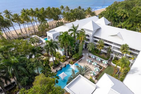 Property building, Natural landscape, Beach, Sea view, Swimming pool